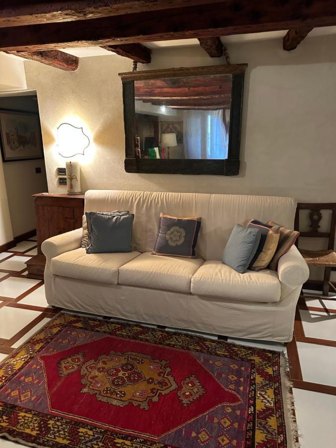 1 Ca'Del Traghetto Family Apartment Венеция Экстерьер фото