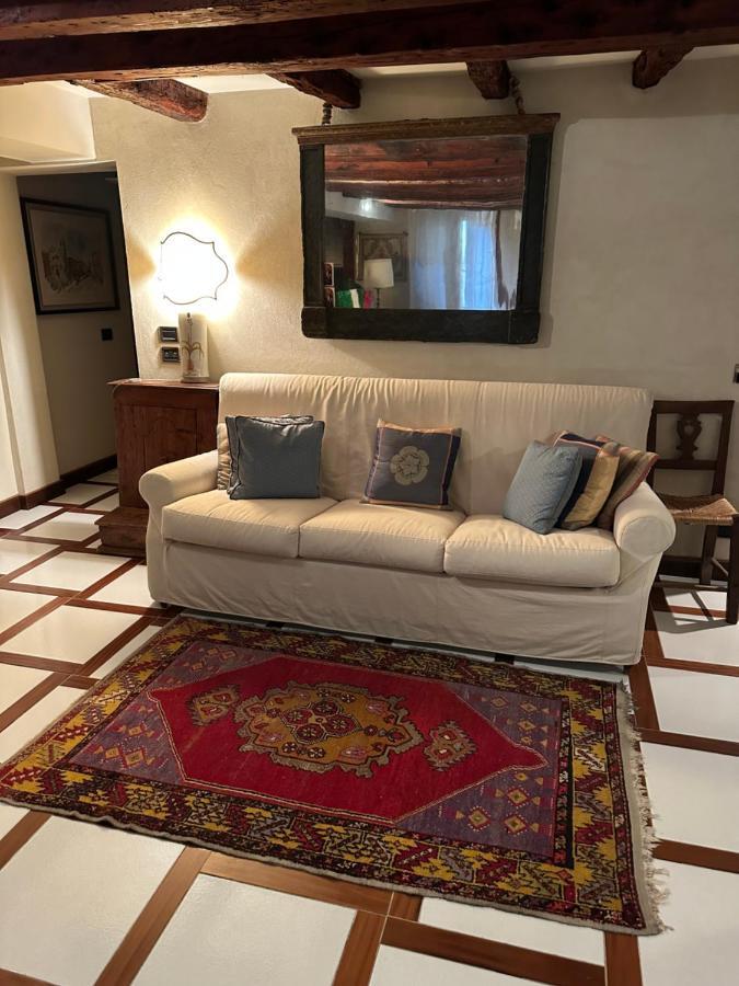 1 Ca'Del Traghetto Family Apartment Венеция Экстерьер фото