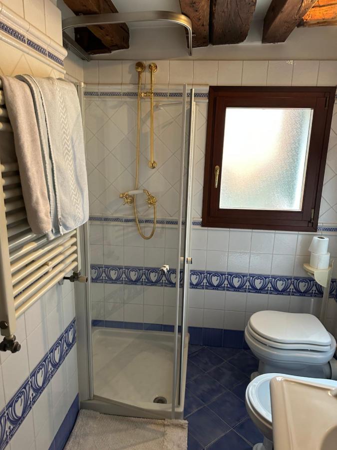 1 Ca'Del Traghetto Family Apartment Венеция Экстерьер фото