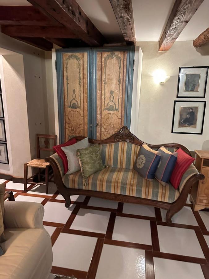 1 Ca'Del Traghetto Family Apartment Венеция Экстерьер фото